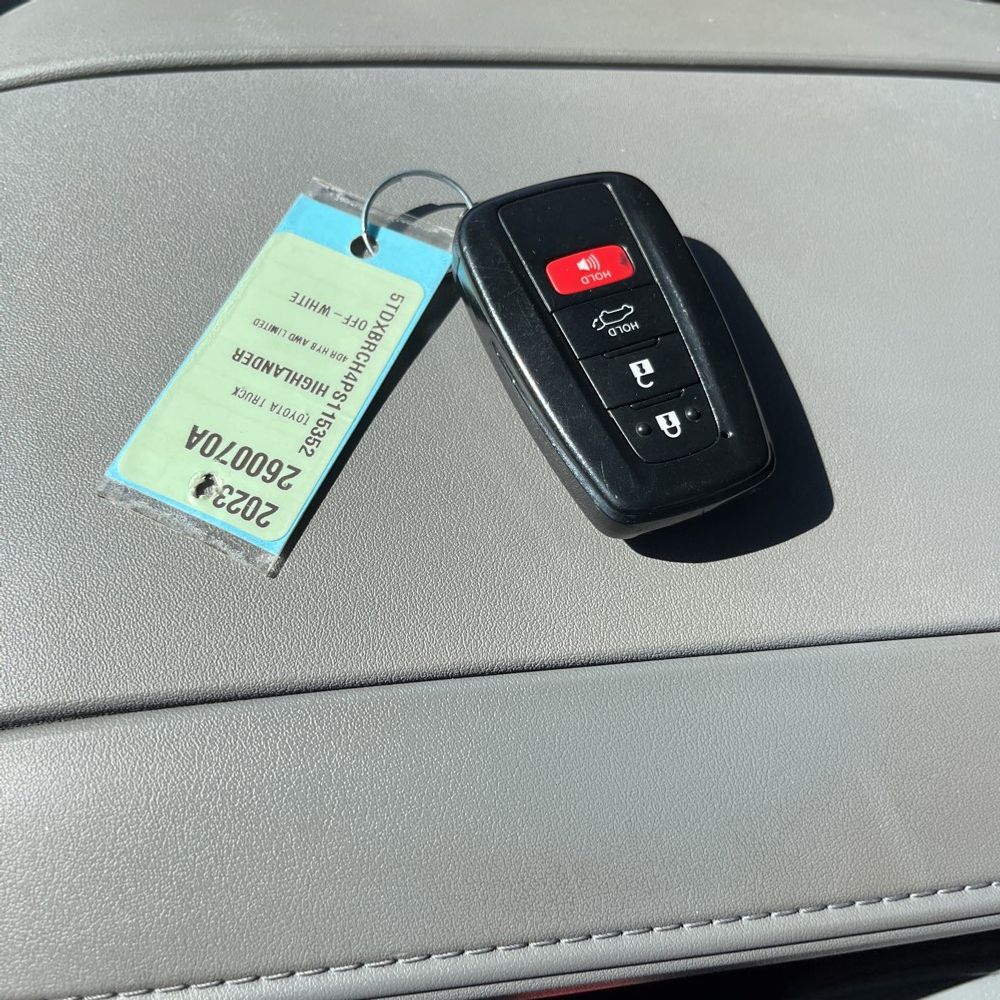 2023 Toyota Highlander Hybrid Limited