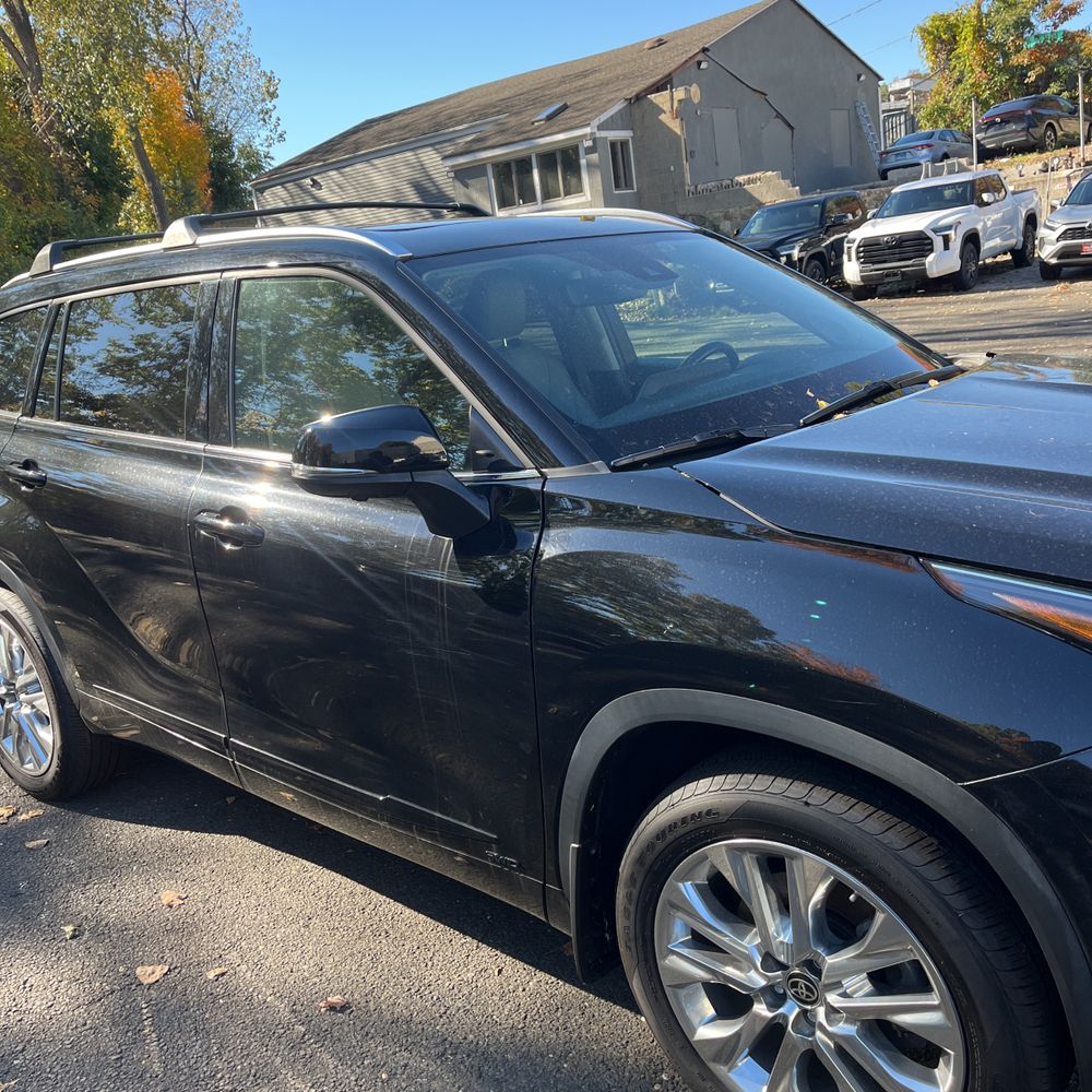 2023 Toyota Highlander Hybrid Limited