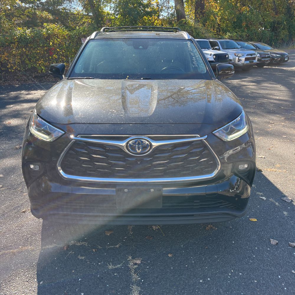 2023 Toyota Highlander Hybrid Limited