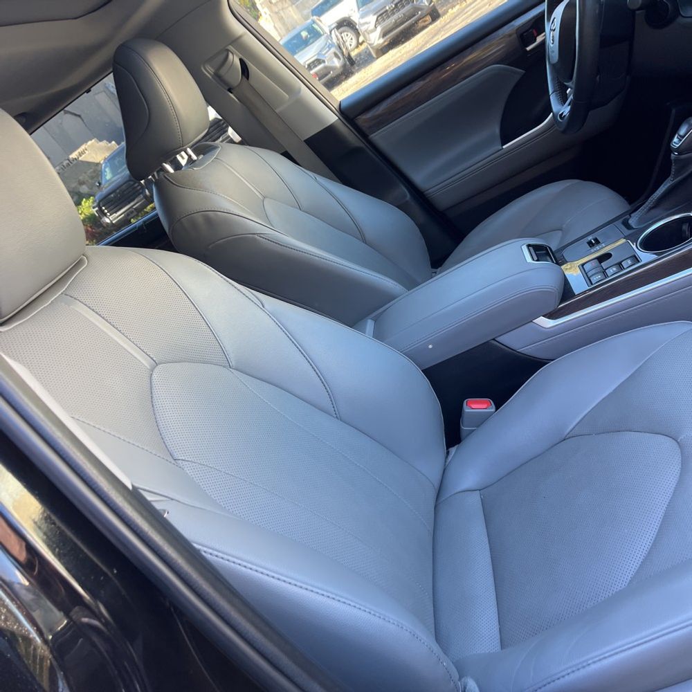 2023 Toyota Highlander Hybrid Limited