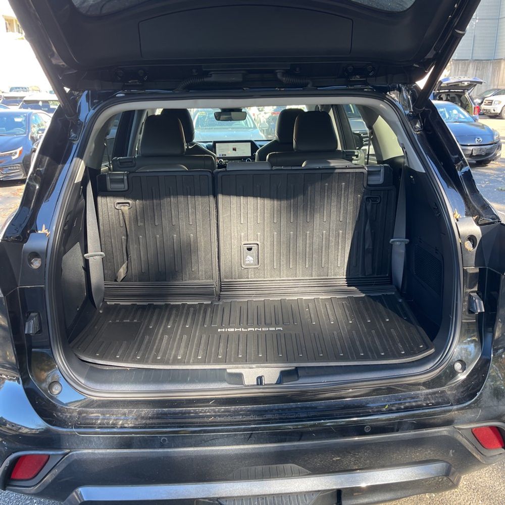 2023 Toyota Highlander Hybrid Limited