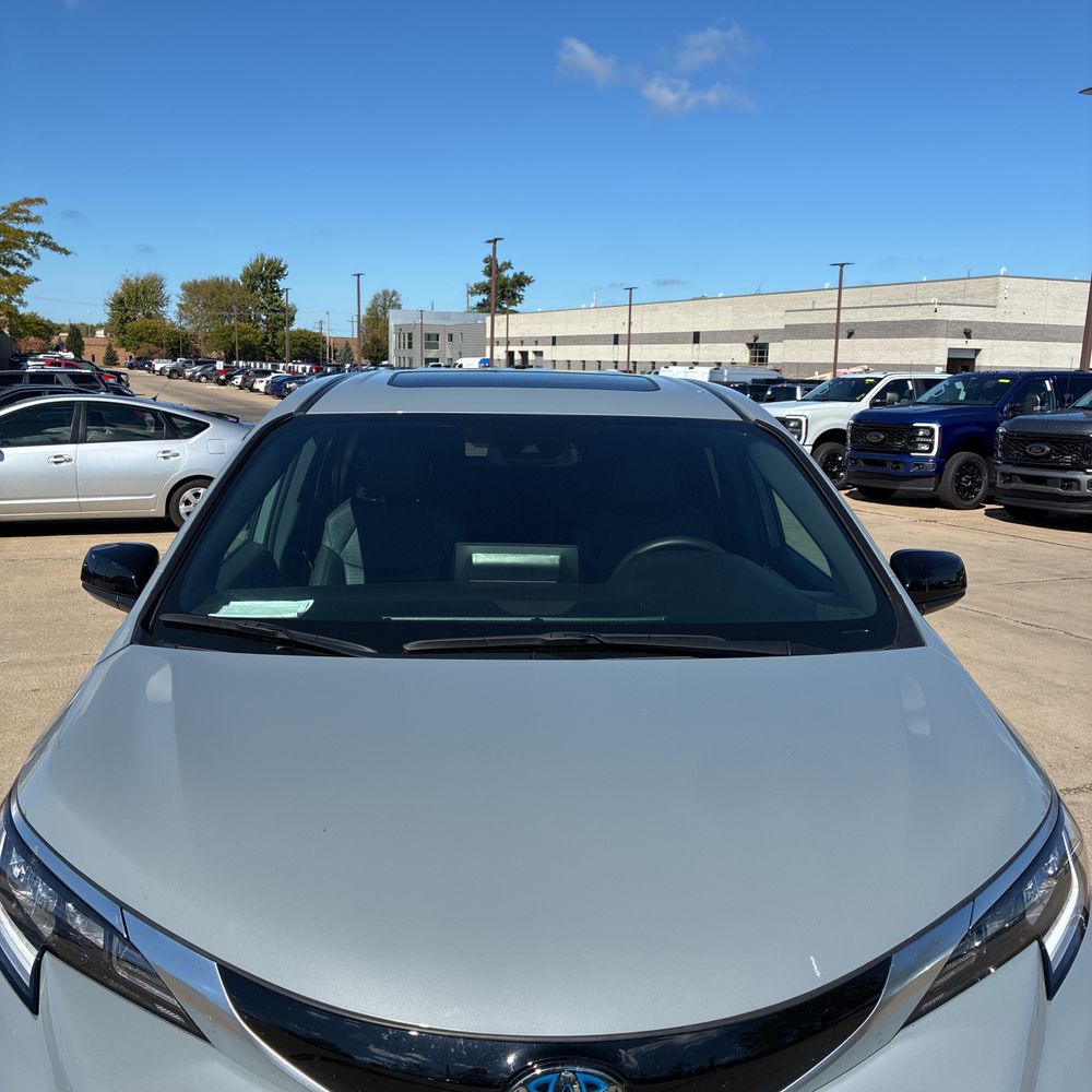 2024 Toyota Sienna XSE 7-Passenger