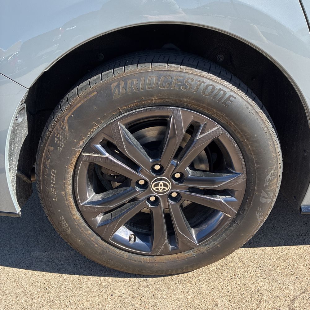 2024 Toyota Sienna XSE 7-Passenger