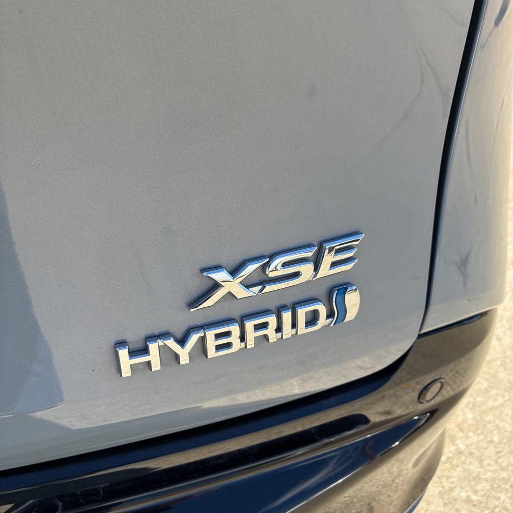 2024 Toyota Sienna XSE 7-Passenger