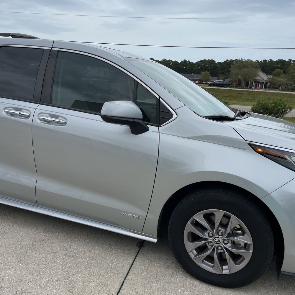 2021 Toyota Sienna XLE 7-Passenger