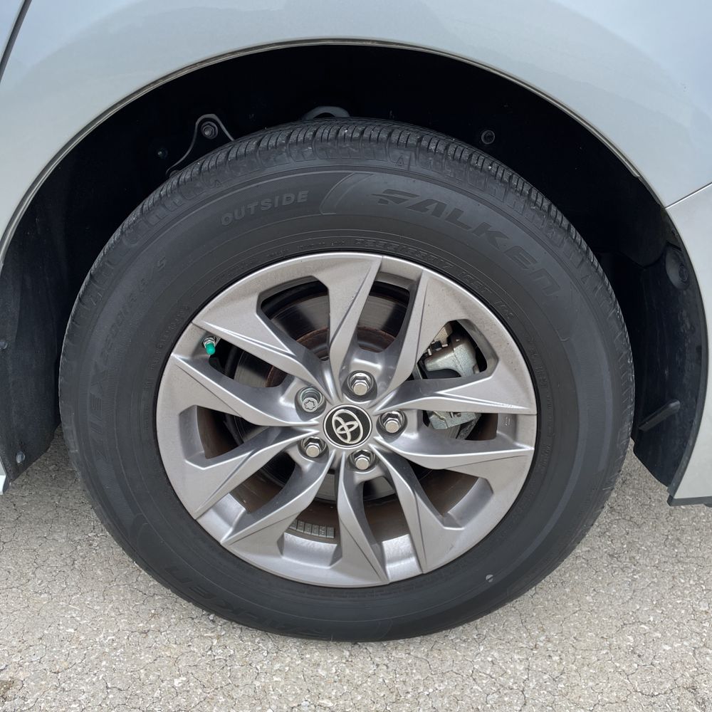 2021 Toyota Sienna XLE 7-Passenger
