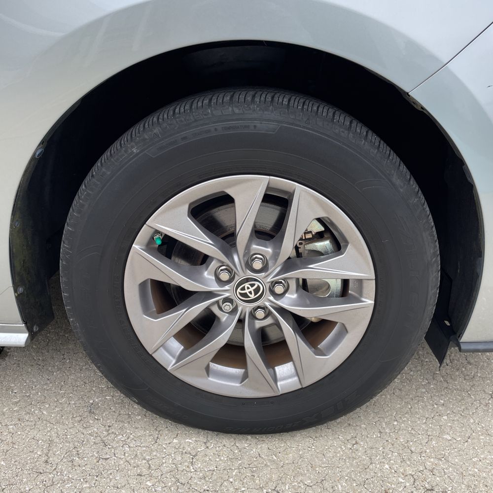 2021 Toyota Sienna XLE 7-Passenger