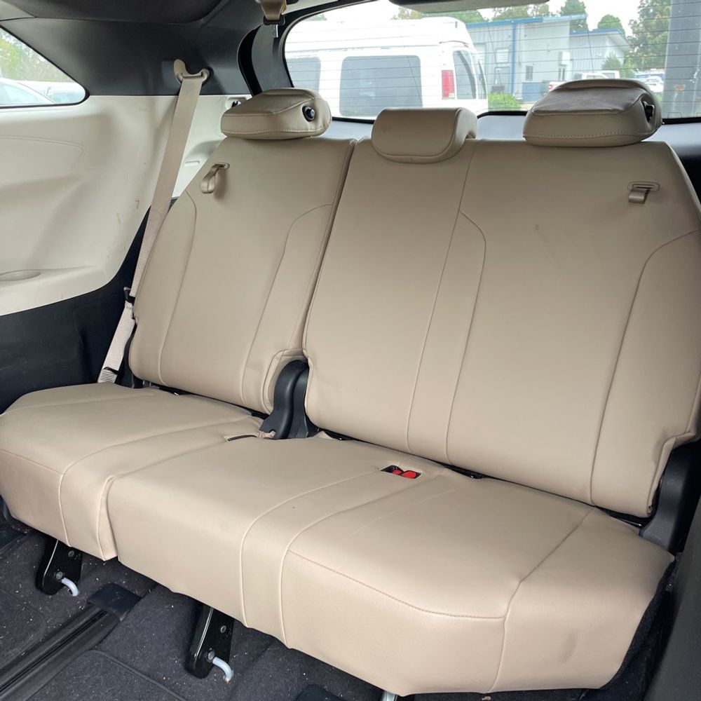 2021 Toyota Sienna XLE 7-Passenger