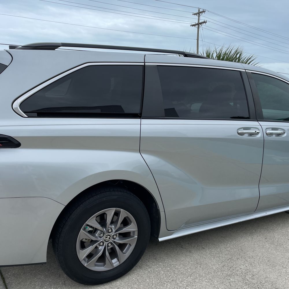 2021 Toyota Sienna XLE 7-Passenger