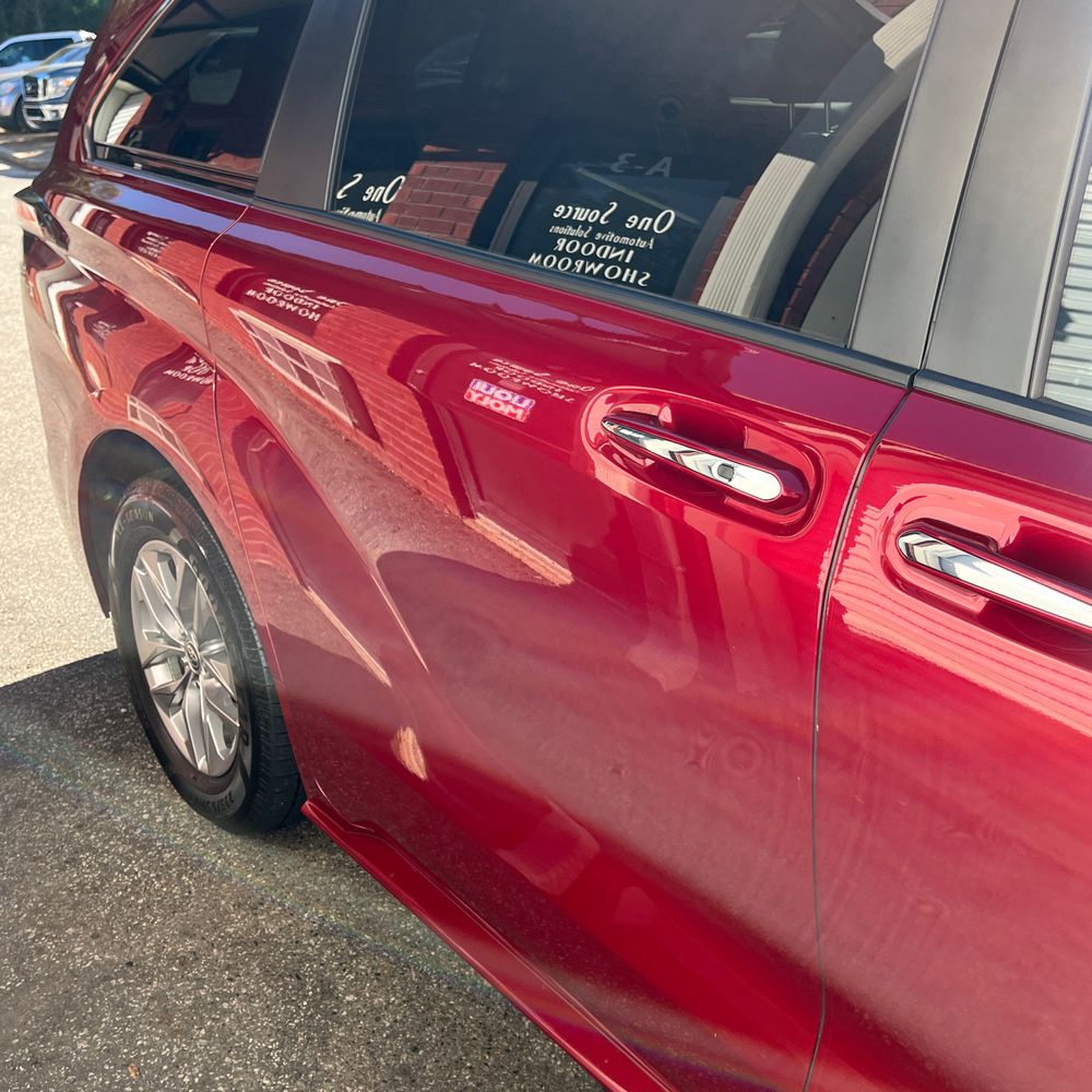 2022 Toyota Sienna XLE 8-Passenger