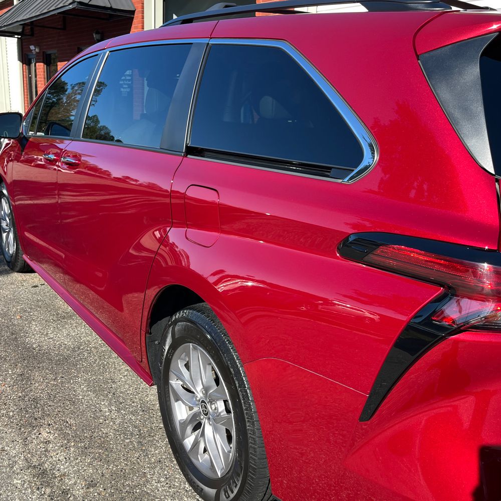 2022 Toyota Sienna XLE 8-Passenger