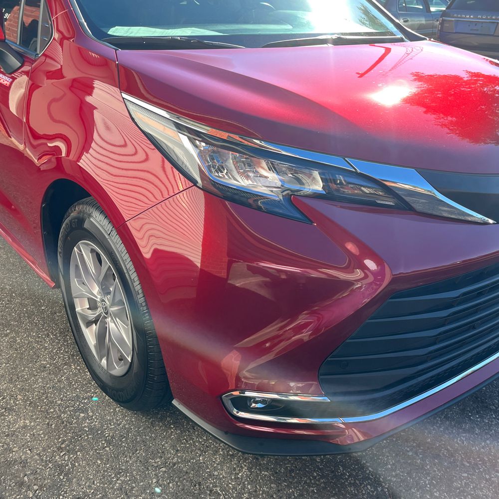 2022 Toyota Sienna XLE 8-Passenger