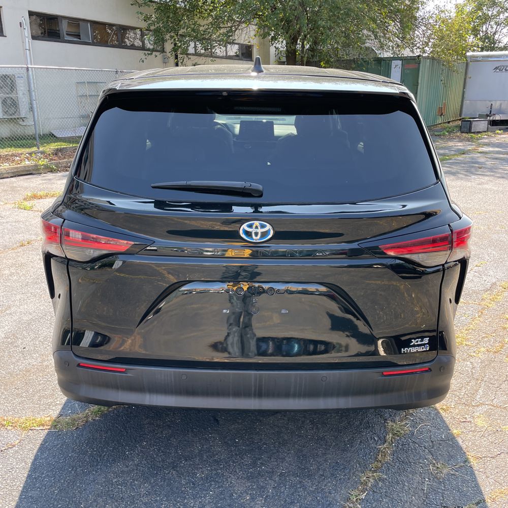 2022 Toyota Sienna XLE 7-Passenger