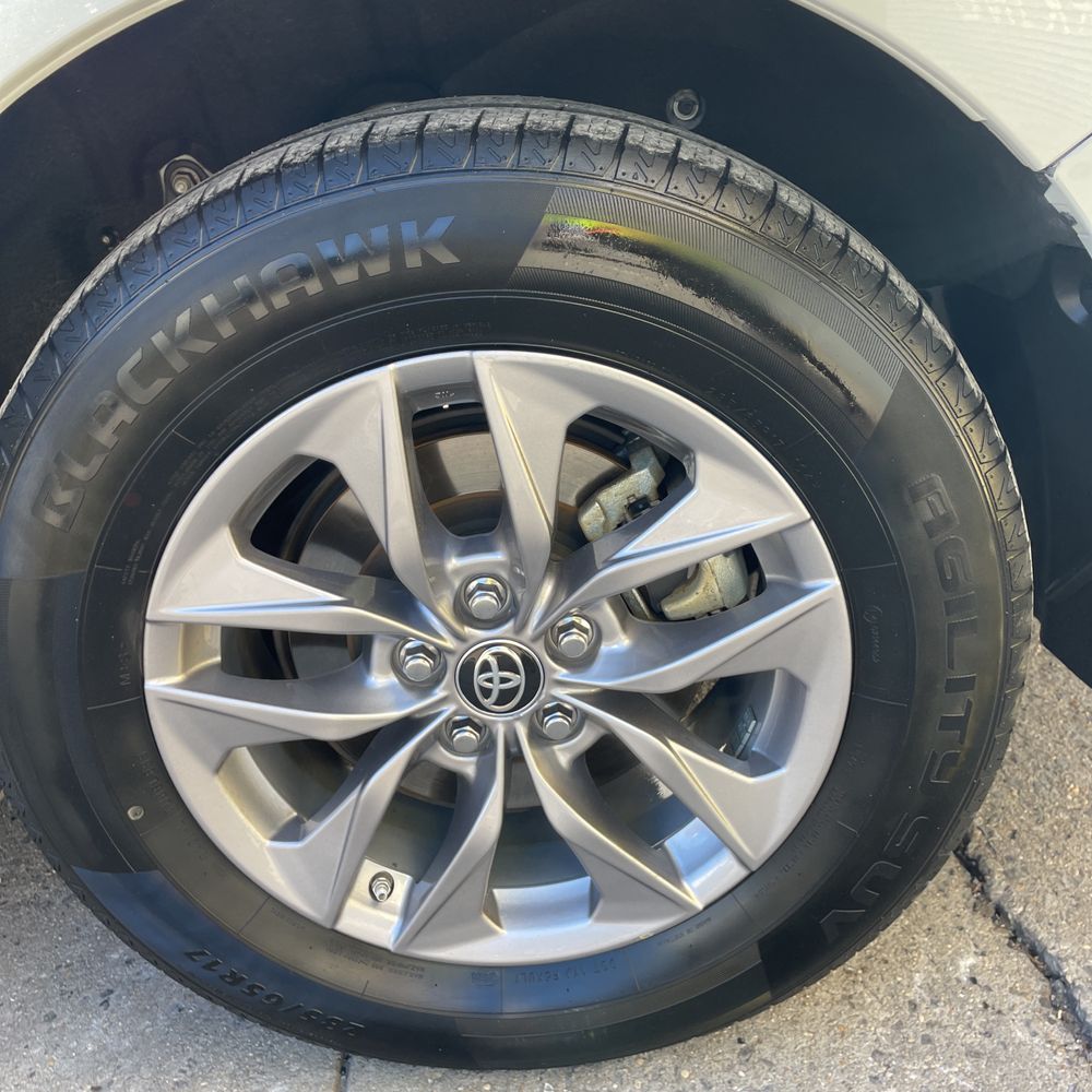 2024 Toyota Sienna XLE 8-Passenger