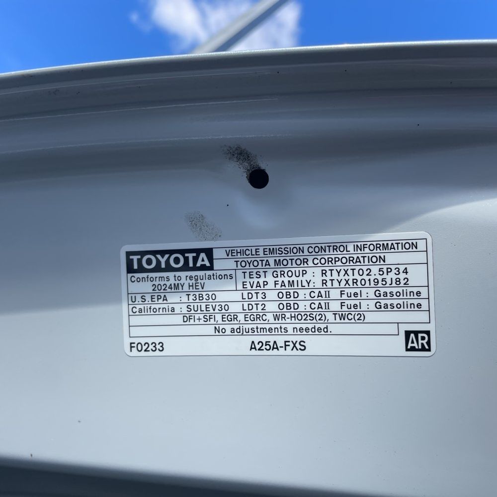 2024 Toyota Sienna XLE 8-Passenger