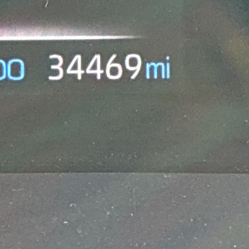 2024 Toyota Sienna XLE 8-Passenger