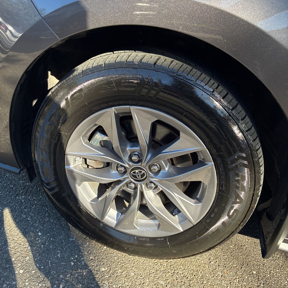 2021 Toyota Sienna XLE 7-Passenger