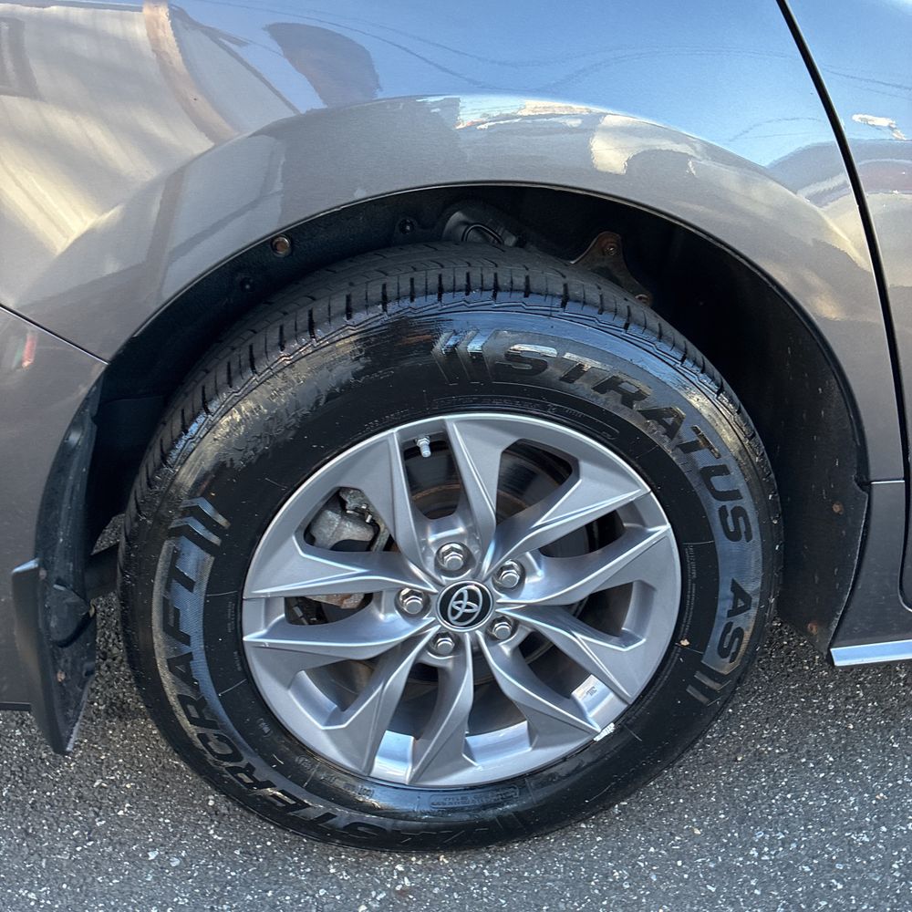 2021 Toyota Sienna XLE 7-Passenger
