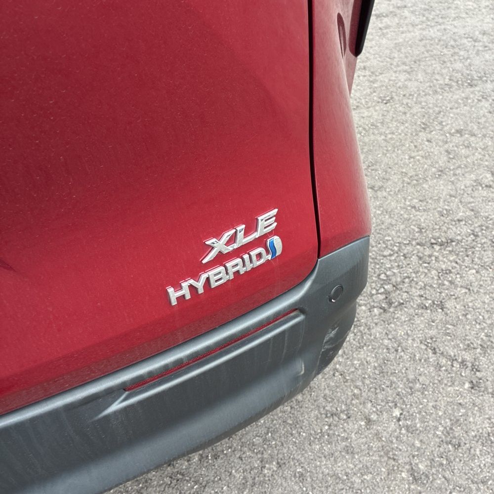 2022 Toyota Sienna XLE 7-Passenger