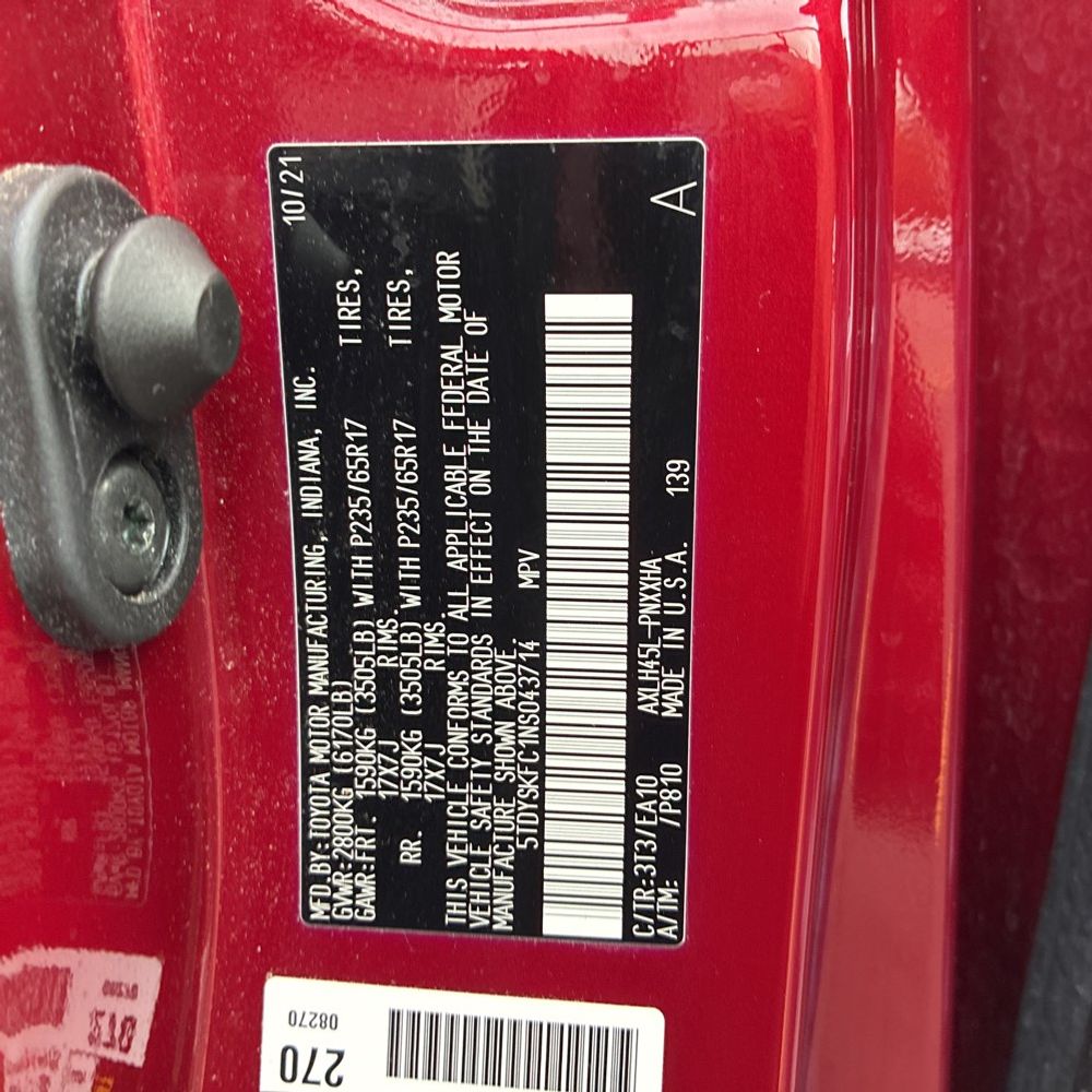 2022 Toyota Sienna XLE 7-Passenger