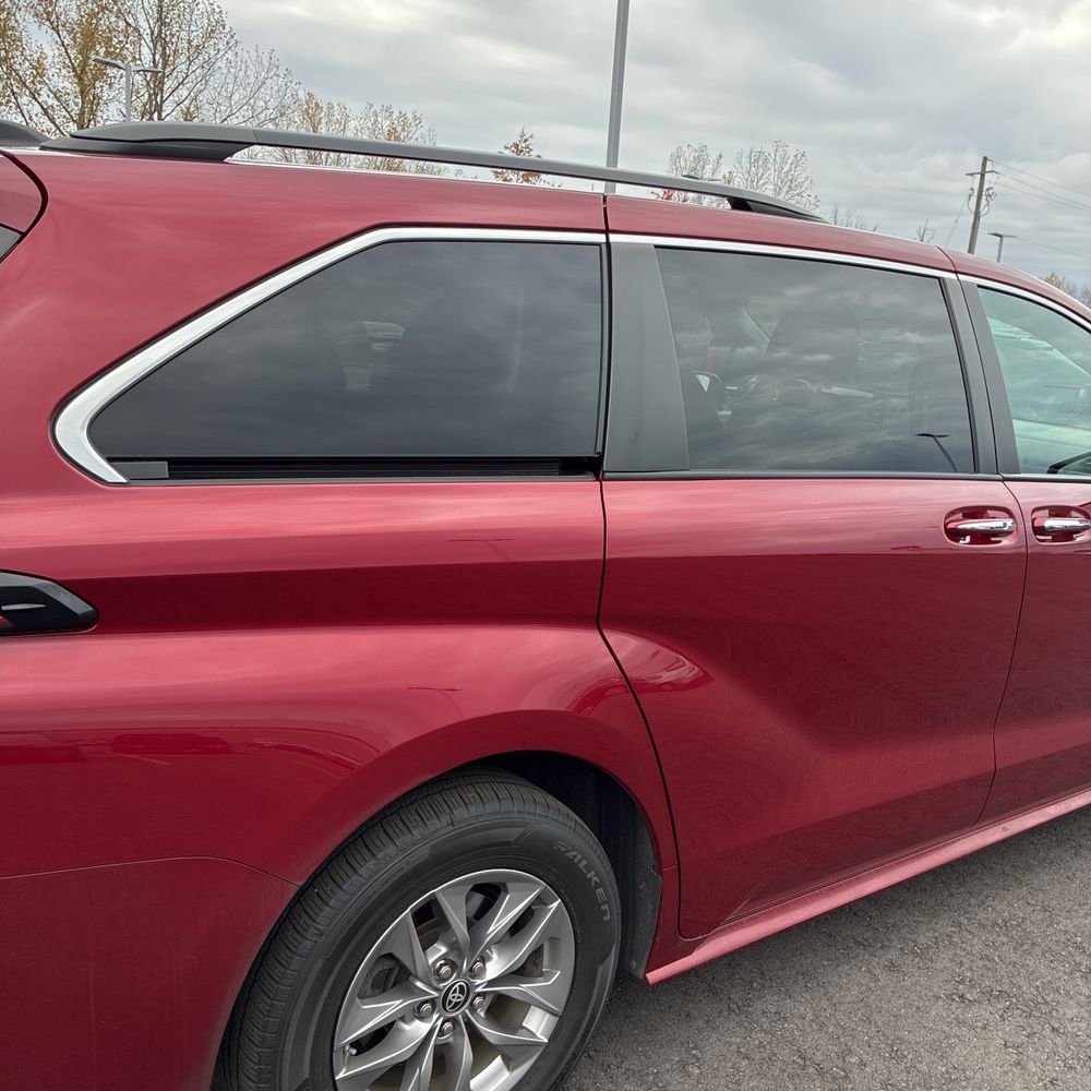 2022 Toyota Sienna XLE 7-Passenger