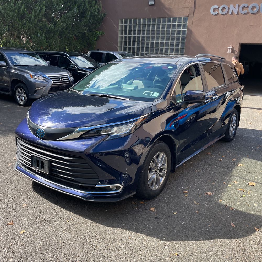 2022 Toyota Sienna XLE 7-Passenger