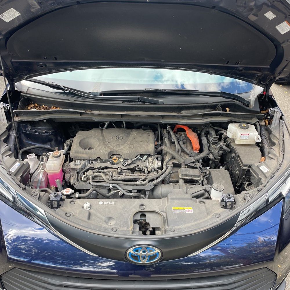 2022 Toyota Sienna XLE 7-Passenger