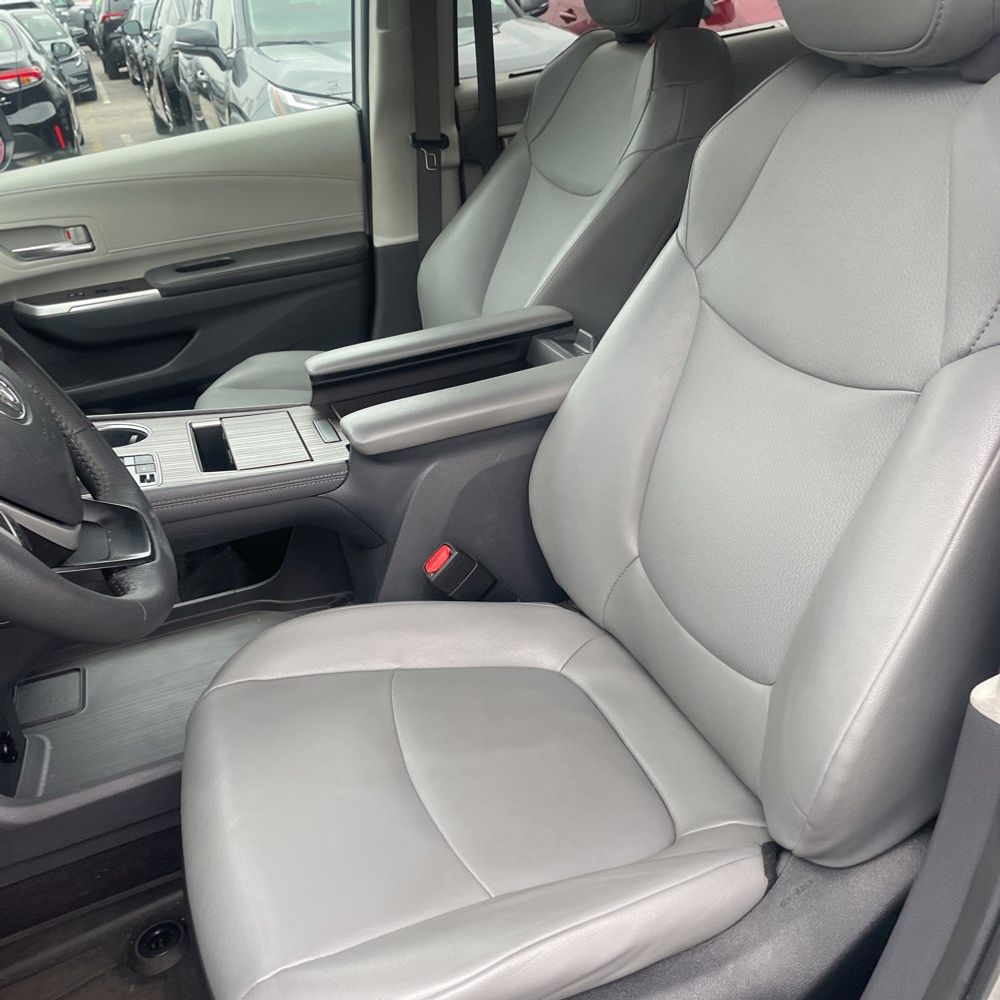 2023 Toyota Sienna XLE 7-Passenger
