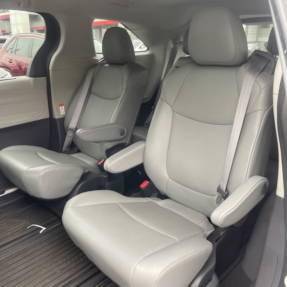2023 Toyota Sienna XLE 7-Passenger