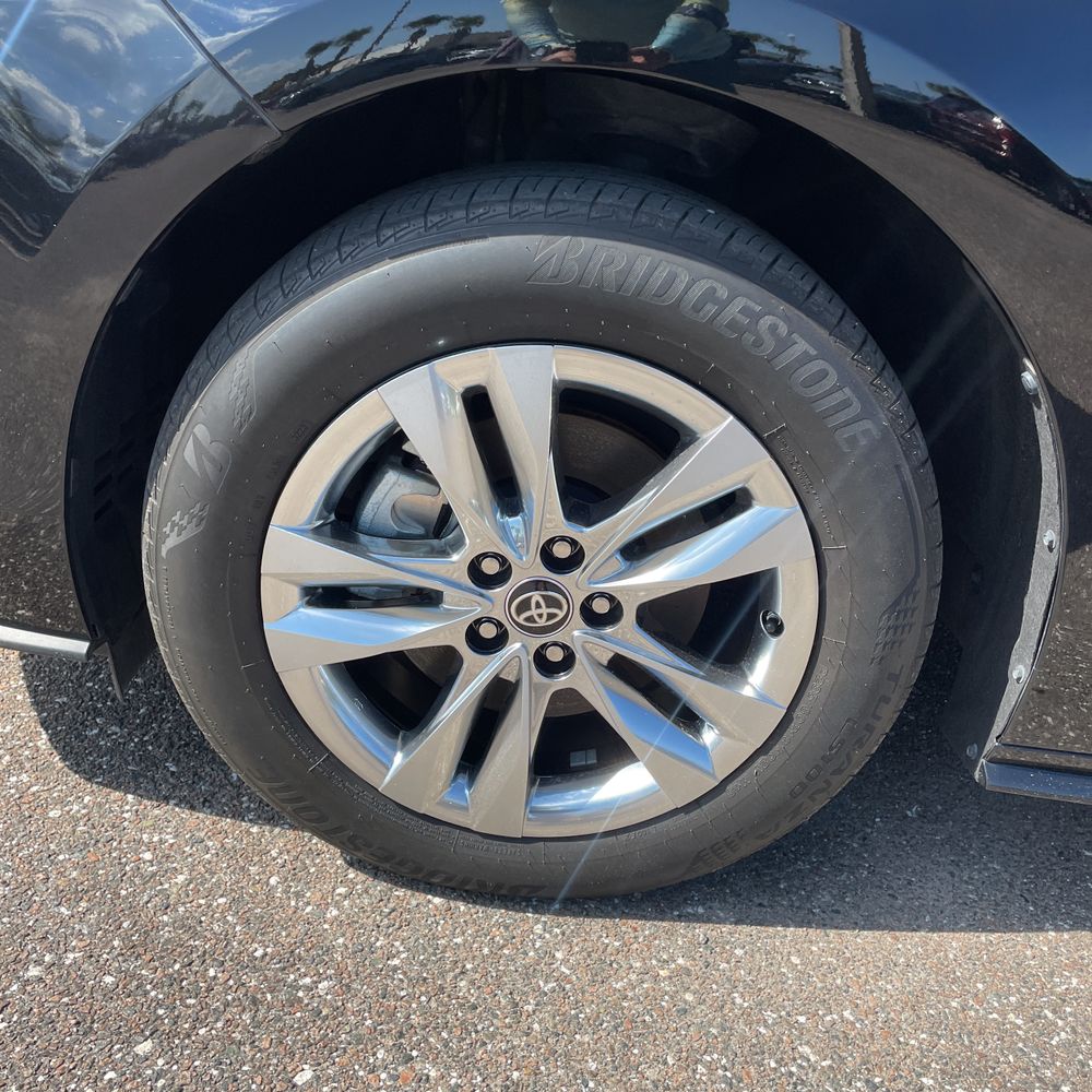 2023 Toyota Sienna Limited 7-Passenger