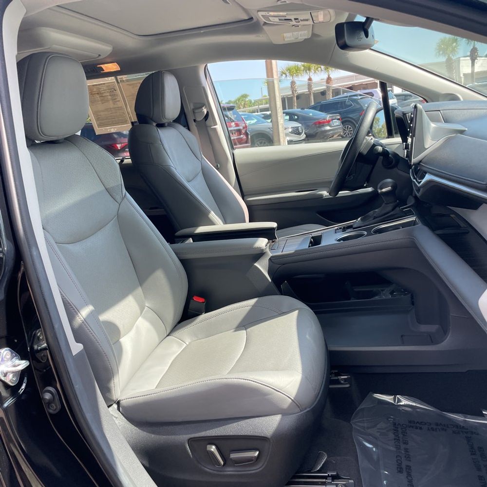 2023 Toyota Sienna Limited 7-Passenger