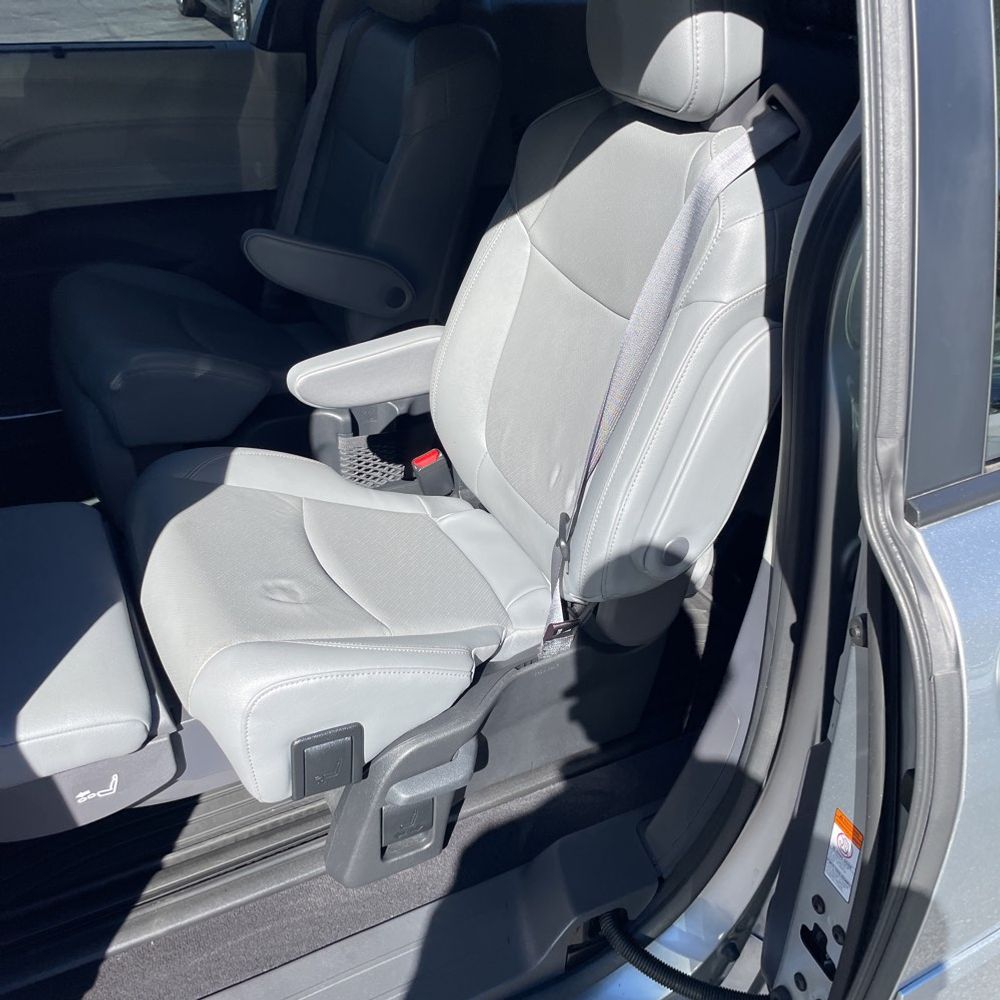 2024 Toyota Sienna Limited 7-Passenger
