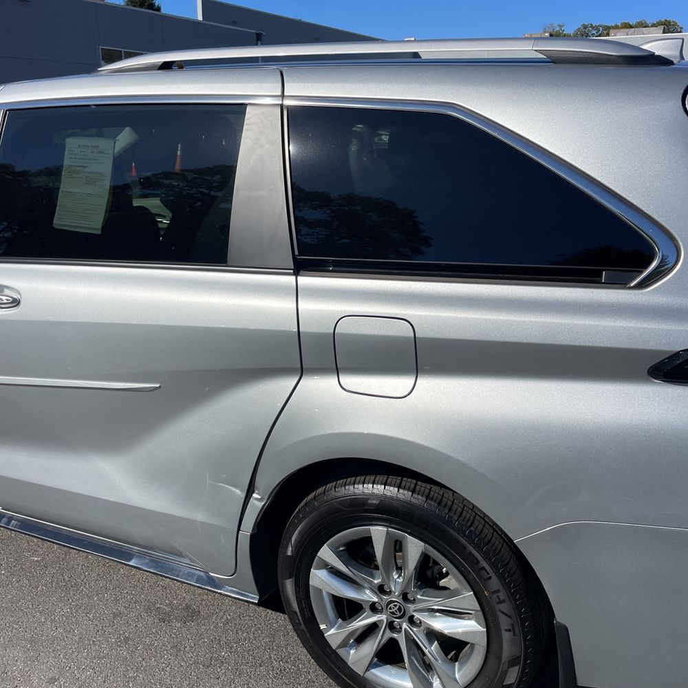 2024 Toyota Sienna Limited 7-Passenger