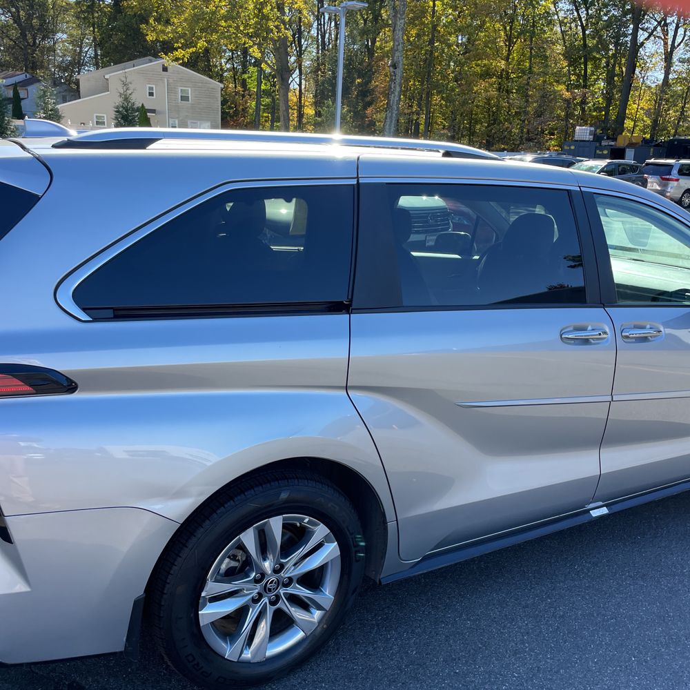 2024 Toyota Sienna Limited 7-Passenger