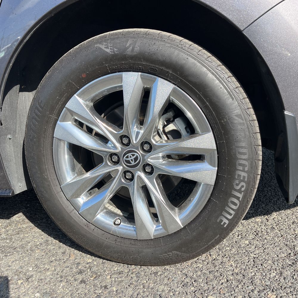 2023 Toyota Sienna Limited 7-Passenger