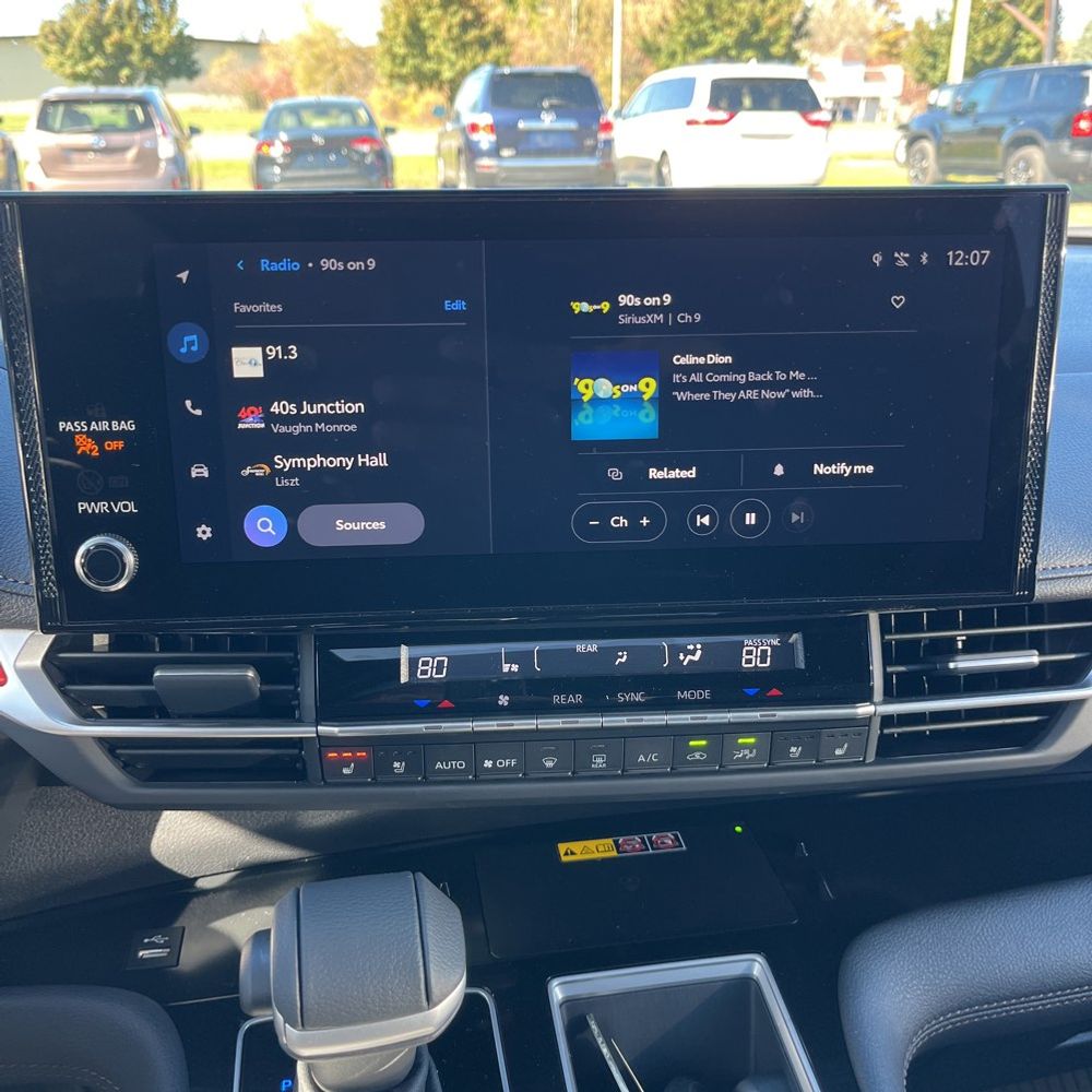 2025 Toyota Sienna Limited 7-Passenger