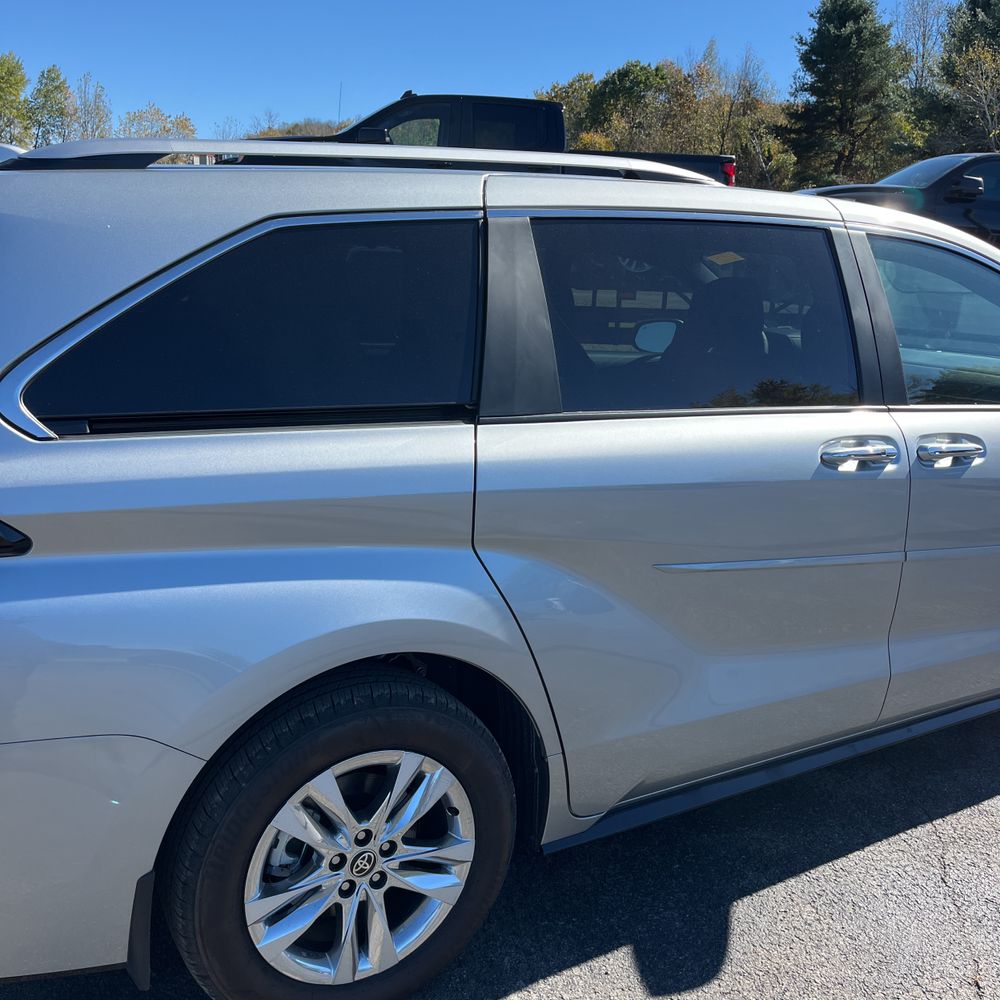 2025 Toyota Sienna Limited 7-Passenger