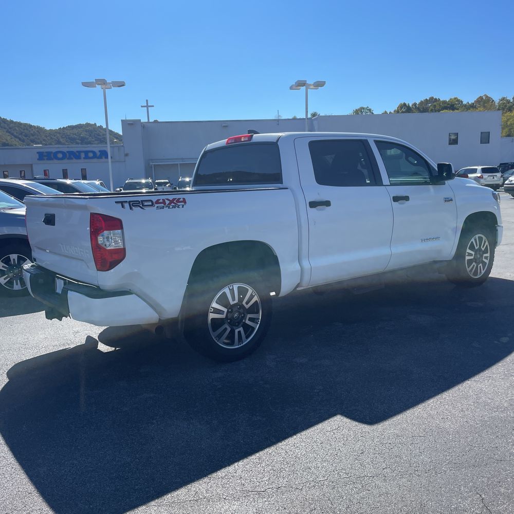 2021 Toyota Tundra SR5