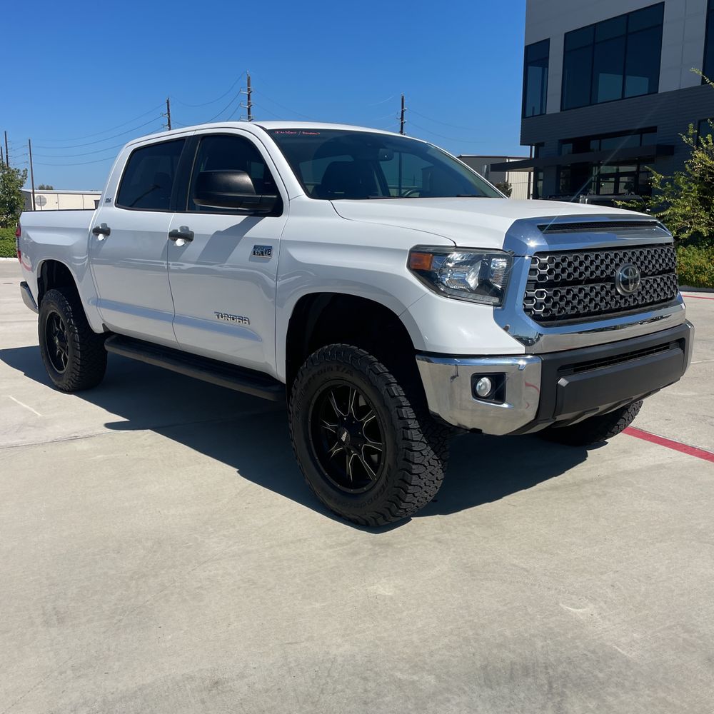 2020 Toyota Tundra SR5