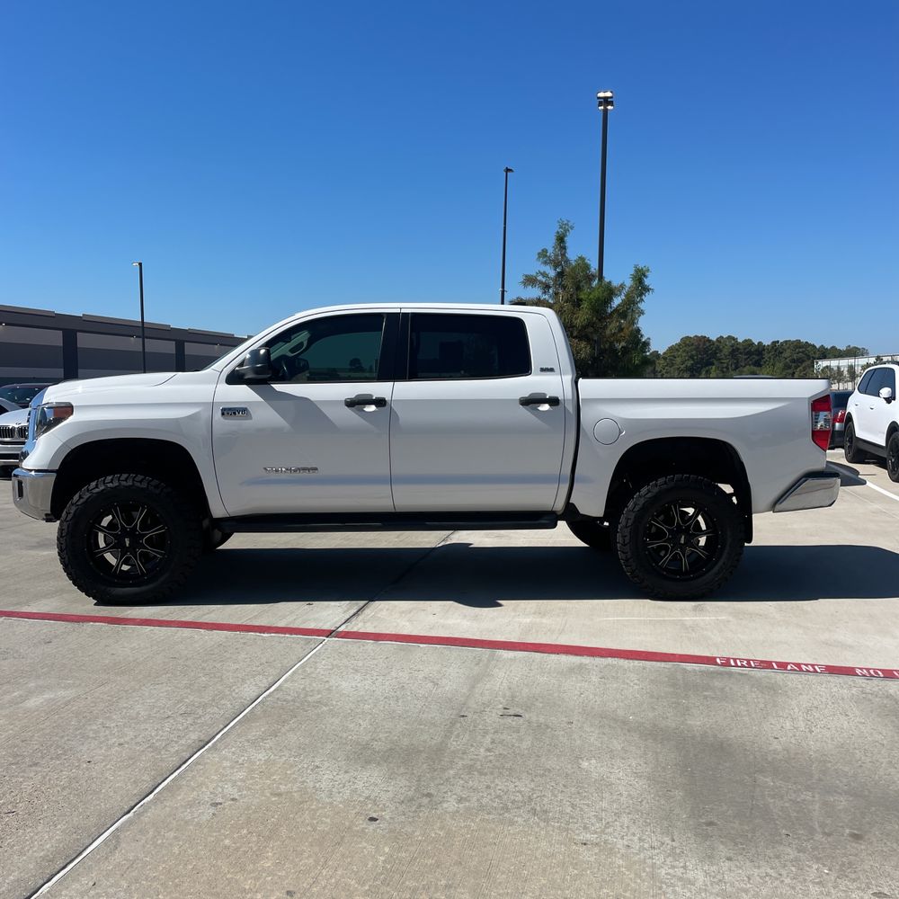 2020 Toyota Tundra SR5