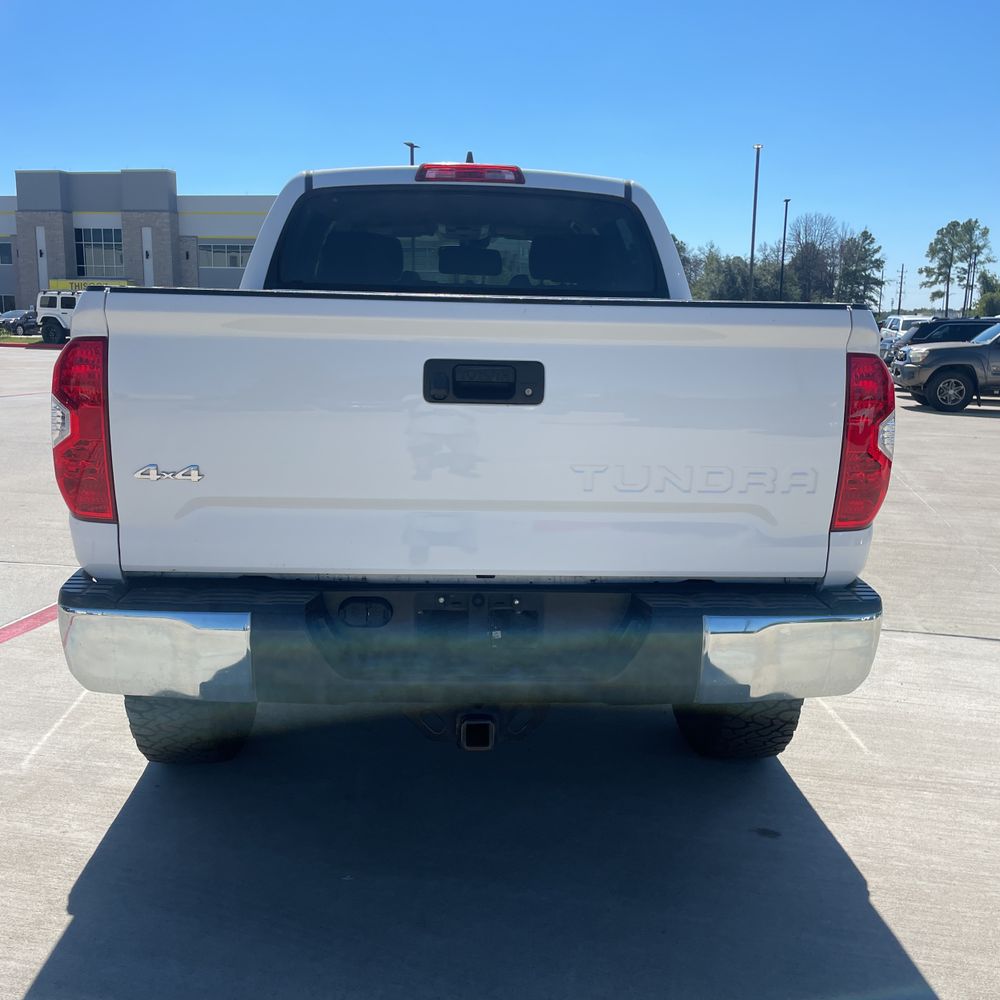 2020 Toyota Tundra SR5