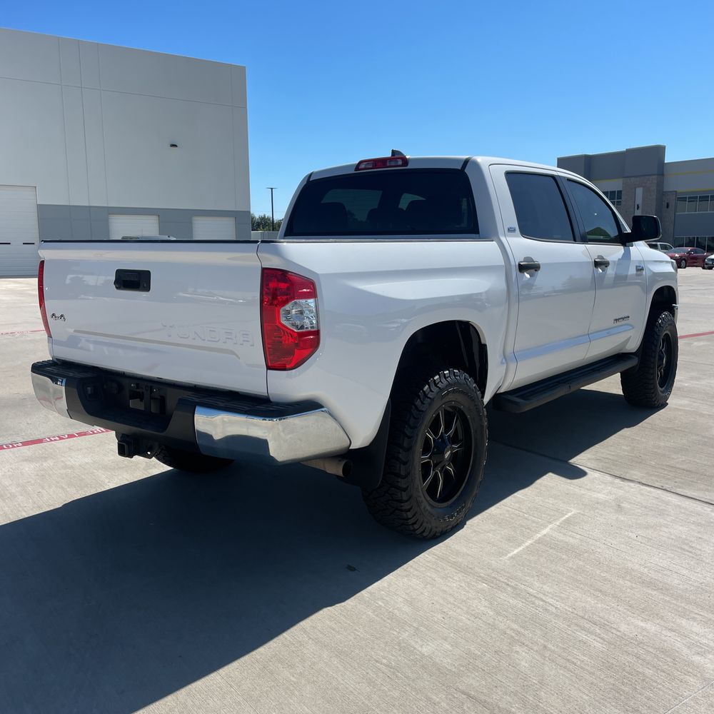 2020 Toyota Tundra SR5