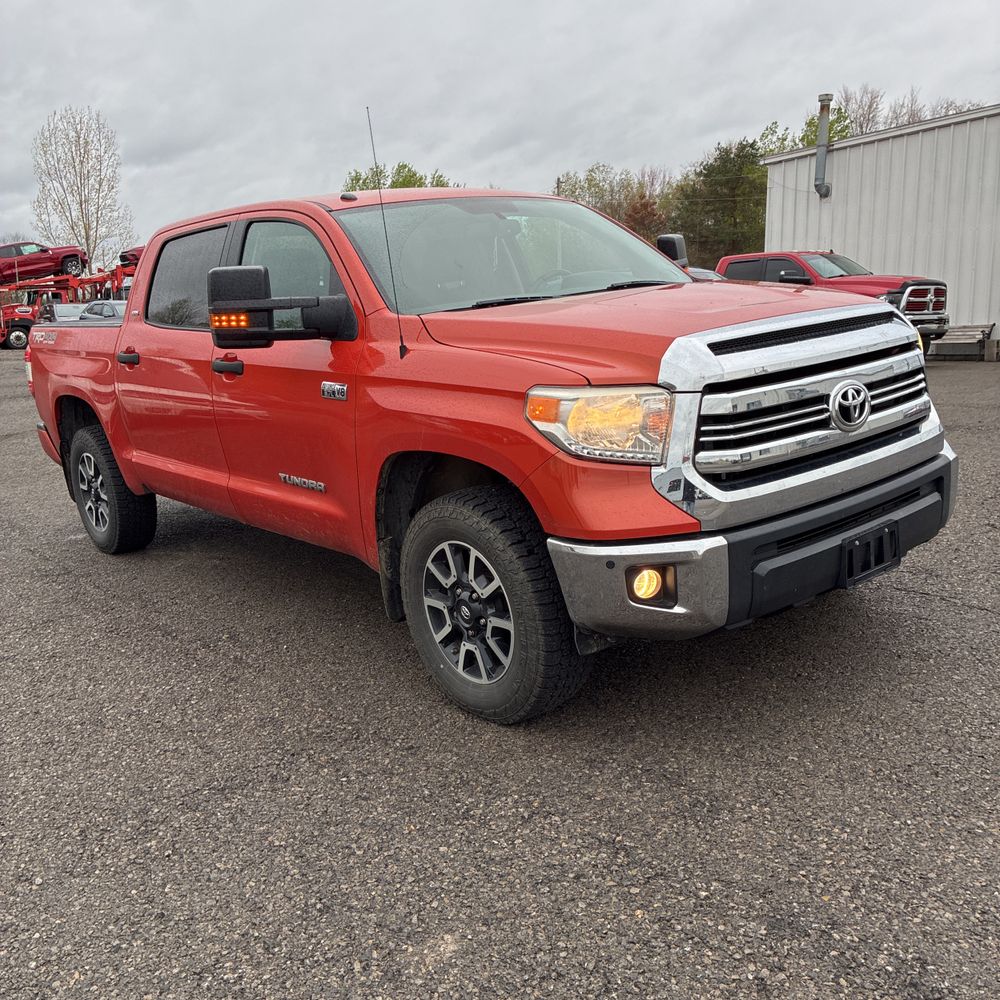 2017 Toyota Tundra SR5