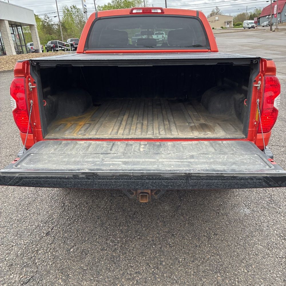2017 Toyota Tundra SR5