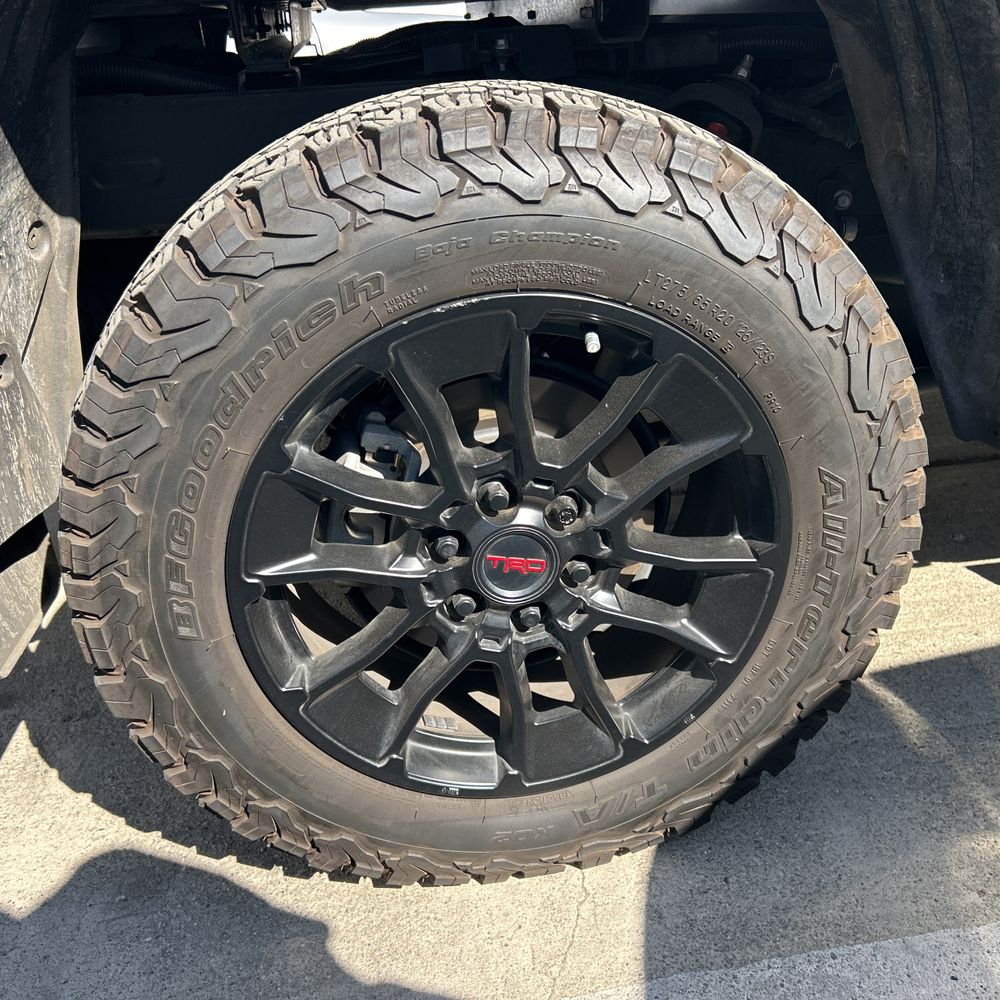 2023 Toyota Tundra Limited HV