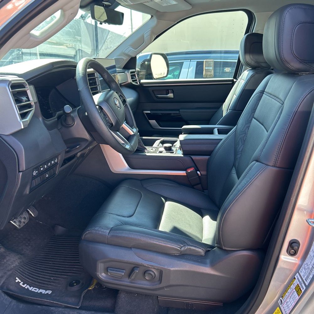 2023 Toyota Tundra Limited HV