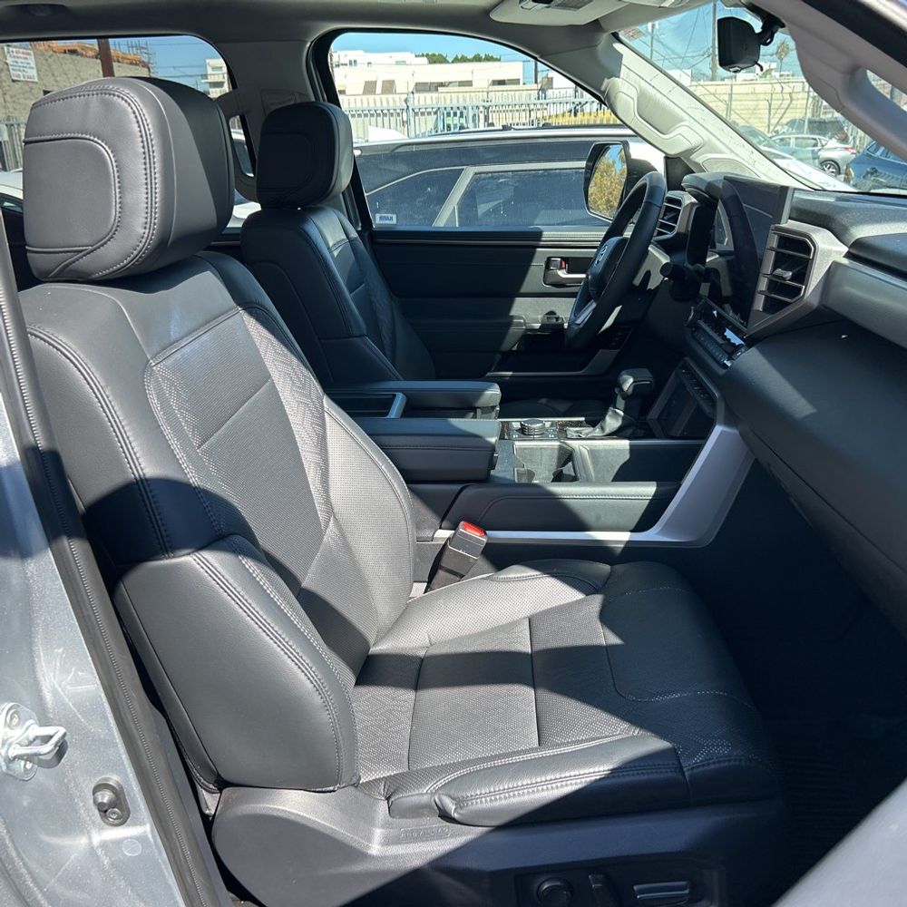 2023 Toyota Tundra Limited HV