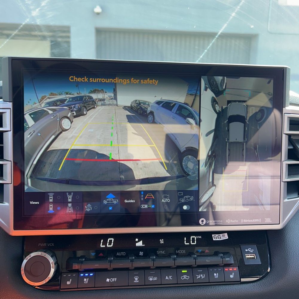 2023 Toyota Tundra Limited HV