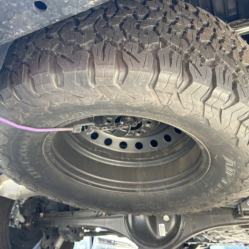 2023 Toyota Tundra Limited HV