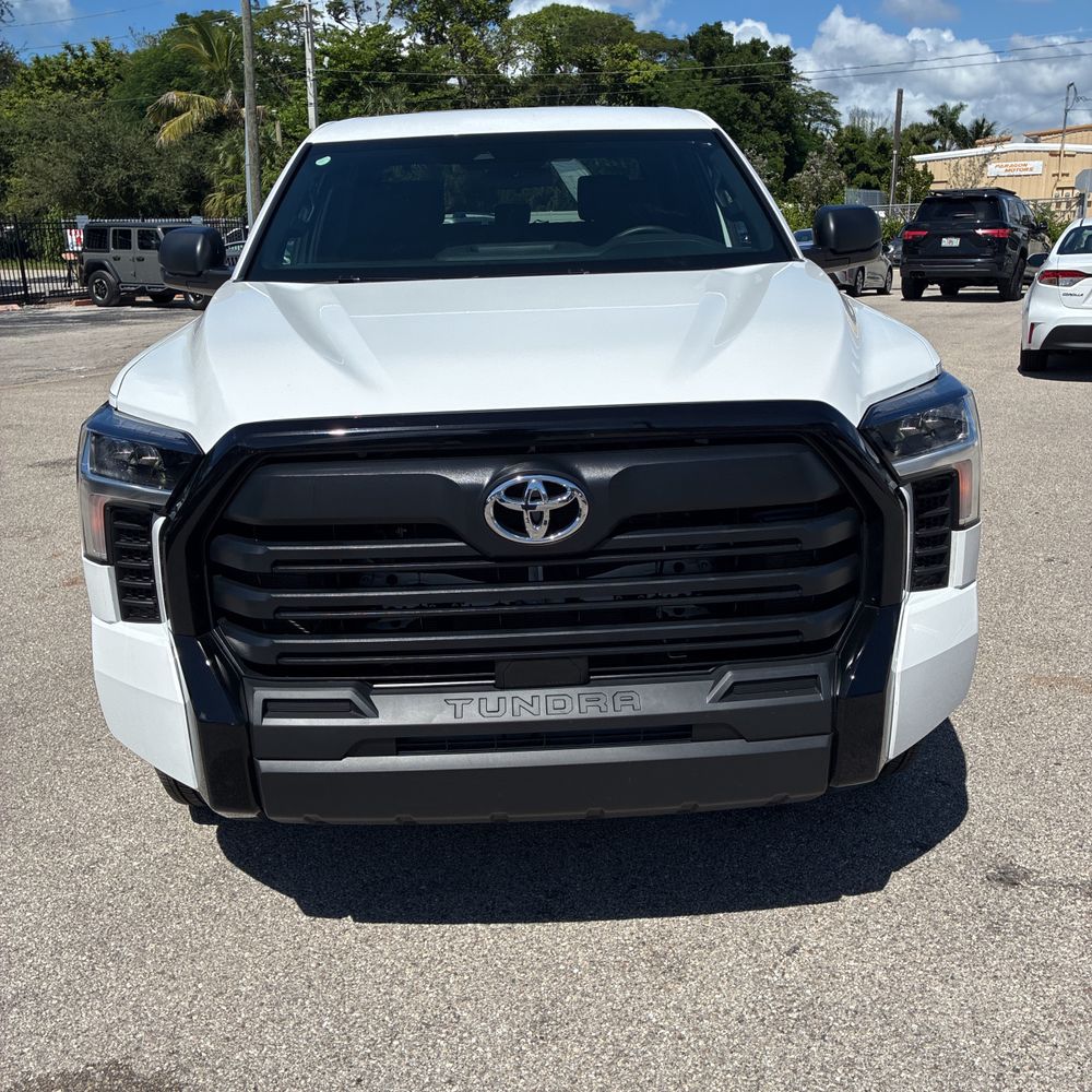 2025 Toyota Tundra SR